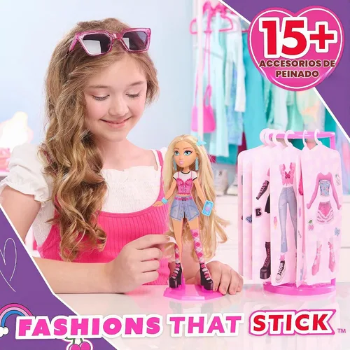 Vista 3 de Just Play Style Bae Dylan - Muñeca de moda y accesorios de 10 pulgadas, 28 piezas, juguetes para niños a partir de 4 años