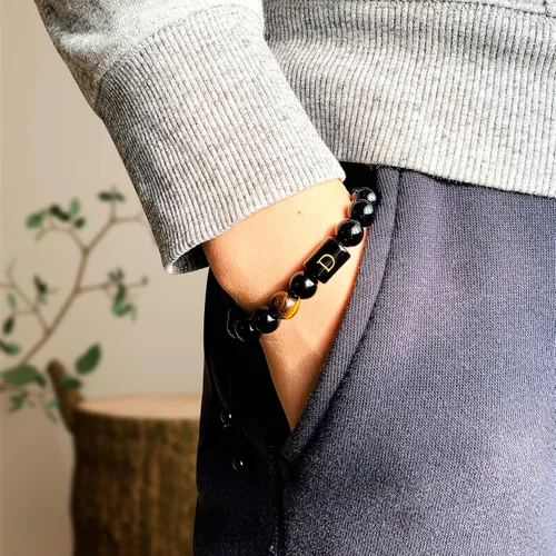 Vista 22 de SUMMER LOVE Regalos para el Día del Padre, pulsera con inicial de piedra de ónix negro de 0.394 pulgadas para hombres, pulsera de cuerda trenzada