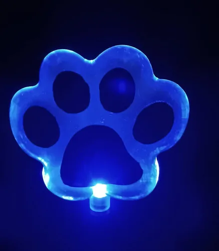 Vista 3 de Starry Illuminate - Juego de 2 luces solares de estaca para jardín, estilo cambiante de color (pata de perro)