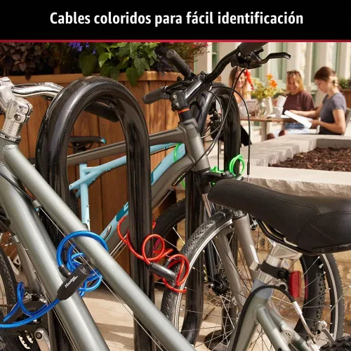 Vista 4 de Master Lock Cables para candado de bicicleta con llave, azul, verde y rojo, paquete de 3 cerraduras de cable de bicicleta con llave, 6 pies