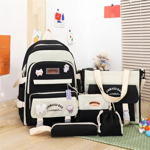 Vista 6 de Juego de 5 mochilas kawaii lindas con alfileres colgantes de oso, diseño de retazos, diseño de conejito de anime japonés (negro)