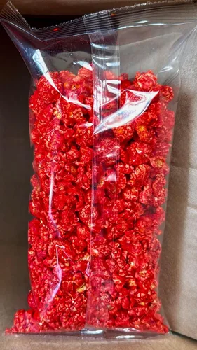 Vista 4 de Junior Snacks Co. Palomitas de maíz cheddar caliente, paquete de 3