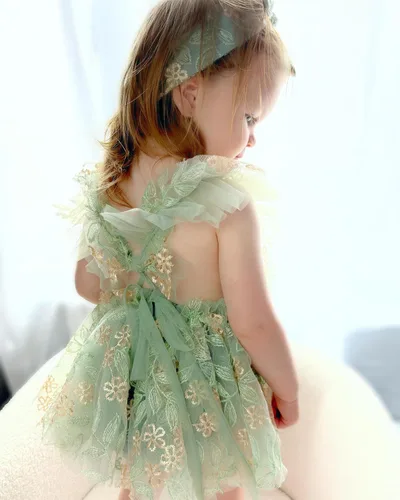 Vista 3 de Ursobutegl Mameluco de princesa para bebé recién nacida, vestido de malla bordado, elegante, tutú con falda, overol para cumpleaños