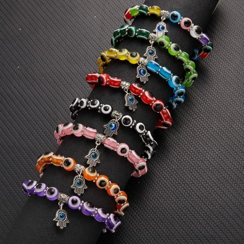Vista 2 de Juego de pulseras de mal de ojo de la suerte, colorido amuleto turco Hamsa con cuentas de mal de ojo, pulsera elástica elástica para mujeres