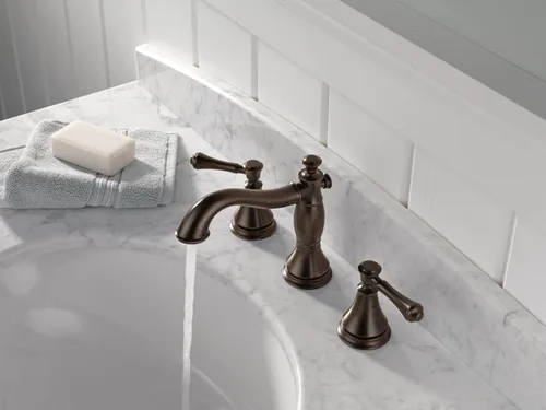 Vista 2 de Delta 3597LF-MPU Cassidy llave para baño de amplio alcance, con montaje de drenaje emergente, 3597LF-RBMPU Bronce veneciano