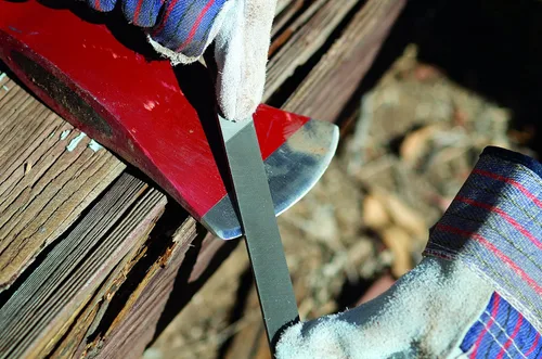 Vista 3 de Corona FE405506BC0CD Mill Bastard Cut File Carded, 6 pulgadas