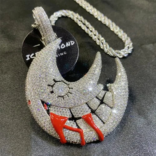 Vista 4 de ICEDIAMOND Shiny CZ Simulated Diamond Grinning Crescent Moon Necklace, Iced Out Zircon Gothic New Moon Pendant, Gold Plated Hip Hop Charm Jewelry