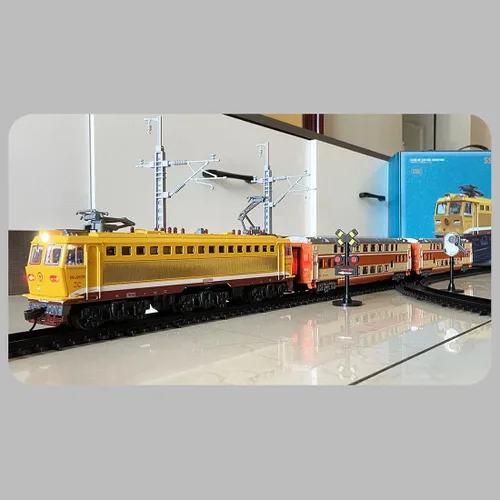 Vista 4 de SS7C - Juego de tren de Navidad, locomotora de vapor eléctrica de aleación, ferrocarril ferroviario con carros de mercancía/pista larga, adorno