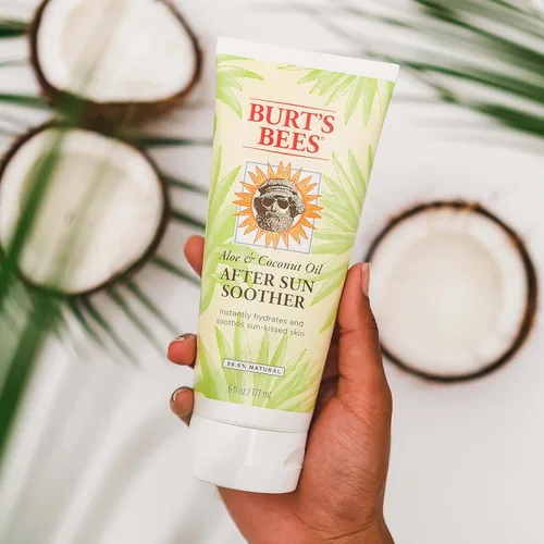 Vista 3 de Calmante para después del sol con aloe y tilo, 6 onzas, Burt's Bees , Un solo