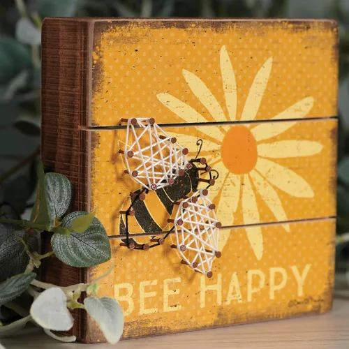 Vista 5 de Cartel de caja de arte con texto en inglés "Primitives by Kathy Slat String Art Box Sign, 6" x 6" (Bee Happy) (35313)