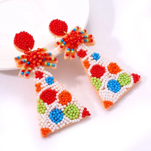 Vista 2 de Boderier Aretes de cumpleaños con cuentas para pastel de feliz cumpleaños, hechos a mano, regalos de cumpleaños para mujeres y niñas
