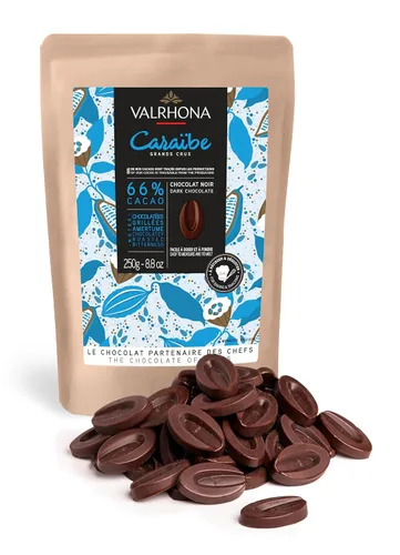 Vista 18 de Valrhona Premium French Barras de Chocolate Negro para Hornear (Feves). Clásico GUANAJA 70% Cacao. Fácil de Derretir. Fácil de Picar. Intenso