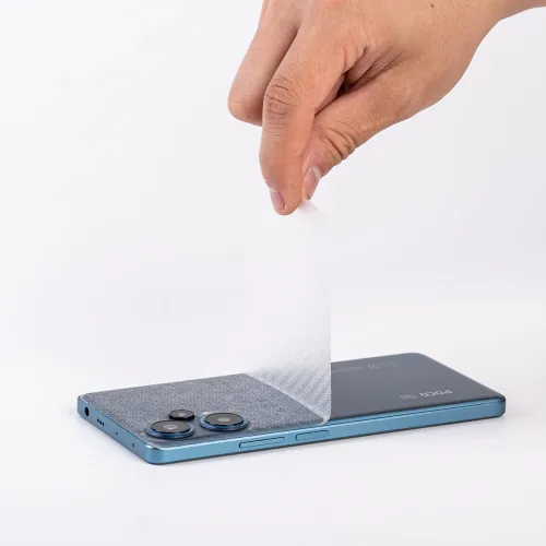 Vista 4 de Ibywind Protector de pantalla para Xiaomi Poco F5 5G (6.67 pulgadas), paquete de 2 + 1 protector de lente de cámara + 1 película trasera, vidrio