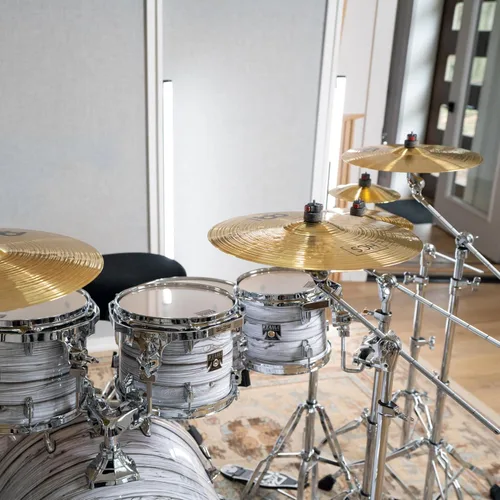 Vista 7 de Meinl Cymbals HCS141620+10 HCS Pack juego de platillos con hi hat de 14", crash de 16", ride de 20", más un splash de 10" gratis (VIDEO)