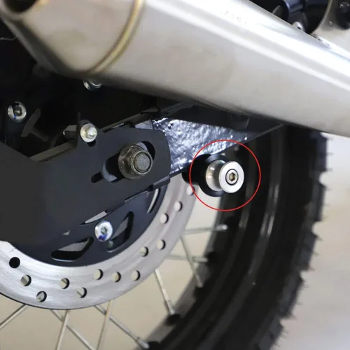 Vista 6 de Par de tornillos de soporte de basculante de 0.394 in CNC para motocicleta, carretes deslizadores para Ninja ZX-6R ZX600 1998-2011 ZX6R Z1000