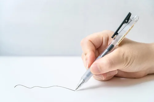 Vista 5 de Bolígrafos de 0.7 puntos medios de escritura suave, rodillo de gel fino, tinta negra, bolígrafos retráctiles para escribir diario, trabajo