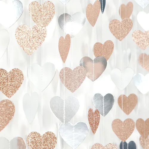 Vista 16 de Guirnalda de corazones para decoración de fiesta en negro, blanco y plata - 52 pies para cumpleaños de 21 años, víspera de Año Nuevo, fondo Blace