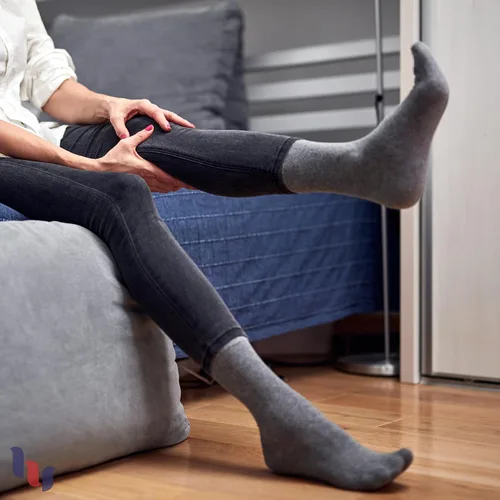 Vista 4 de Hugh Ugoli Calcetines suaves de bambú para mujer para vestido y pantalón, delgados, sin costuras y sin costuras, 3 pares, talla de zapato 5-89-11