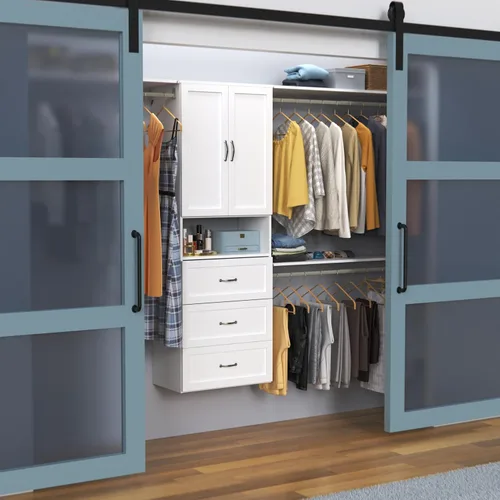Vista 4 de ClosetMaid El kit de armario colgante SuiteSymphony incluye (1) torre, (3) barras de armario, (4) estantes, (3) estantes superiores con soportes