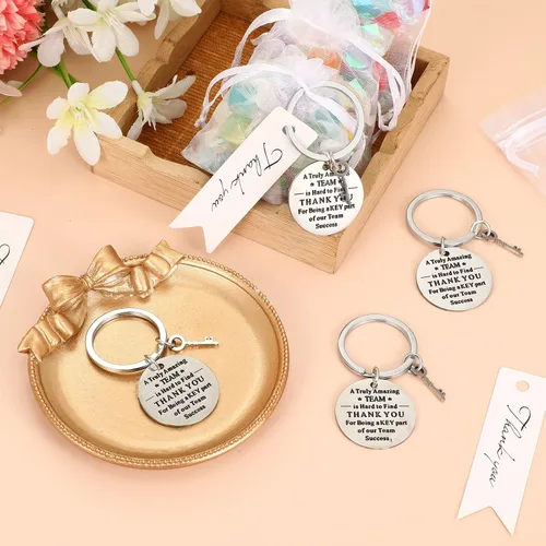 Vista 4 de 72 piezas de regalos de agradecimiento a granel para empleados del equipo, 24 llaveros inspiradores para compañeros de trabajo, 24 bolsas de organza