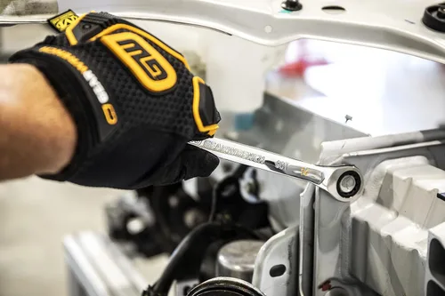 Vista 6 de GEARWRENCH Llave de trinquete combinada con arco oscilante de 4 grados y 12 puntos de 6 mm - 86906