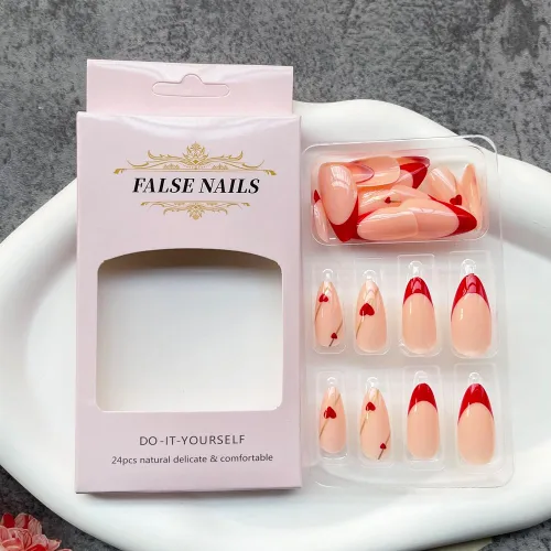 Vista 4 de Uñas postizas a presión para el día de San Valentín, uñas postizas medianas de almendra con corazón rojo y líneas doradas, diseño exquisito, puntas