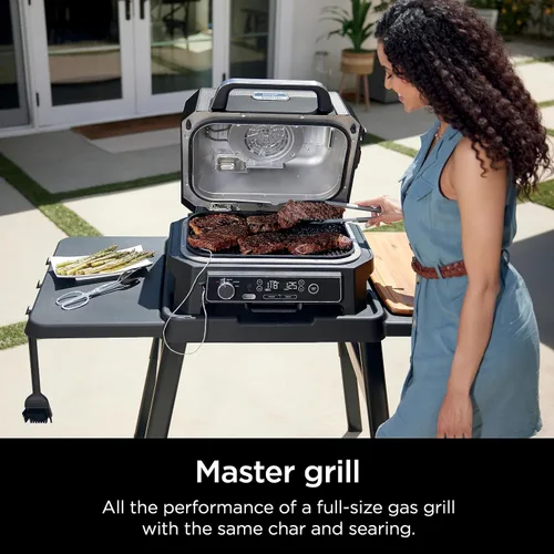 Vista 2 de Ninja Parrilla y ahumador Woodfire Pro XL para exteriores Parrilla 4 en 1, ahumador de barbacoa, freidora de aire y horneado Portátil