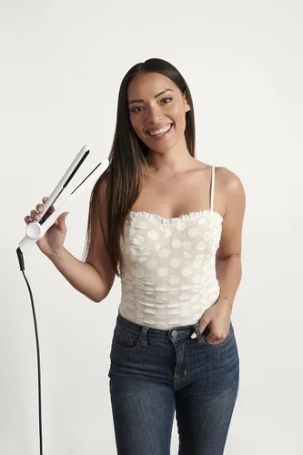 Vista 4 de InStyler Plancha de pelo de cerámica Curation – Plancha plana con bordes biselados para un peinado sin arrugas – Herramienta ligera y versátil que