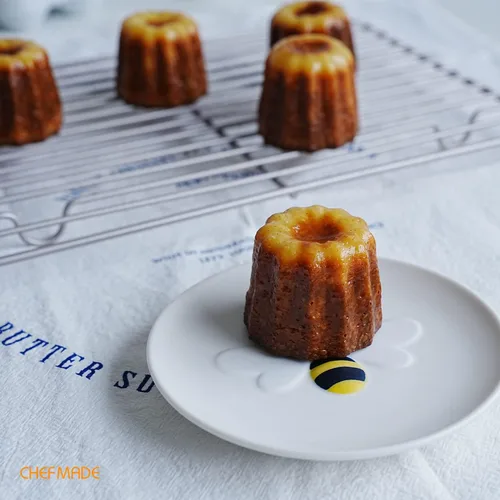 Vista 5 de CHEFMADE Canele - Molde para tartas, antiadherente de 6 cavidades