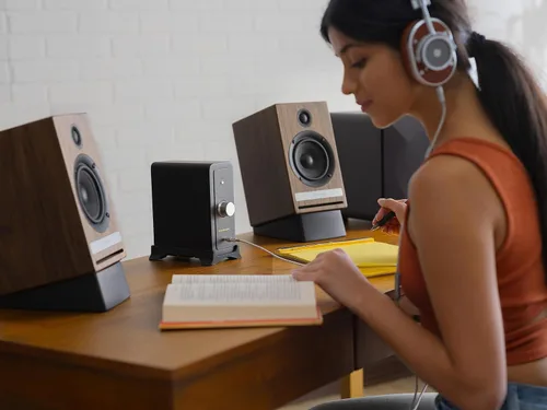 Vista 8 de Audioengine N22 - Amplificador estéreo de escritorio - Amplificador de potencia compacto para altavoces pasivos, audio de computadora y estéreo