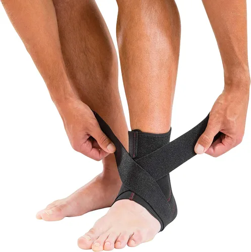Vista 3 de MUELLER Sports Medicine - Estabilizador de tobillo ajustable, soporte de tobillo para esguinces, tobillo derecho o izquierdo tenso, hombres