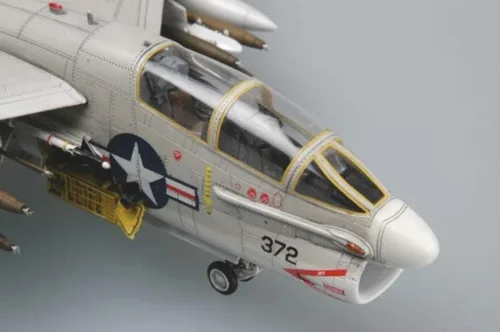 Vista 5 de Hobby Boss HY87209 TA-7C Corsair II Kit de construcción de modelo de avión
