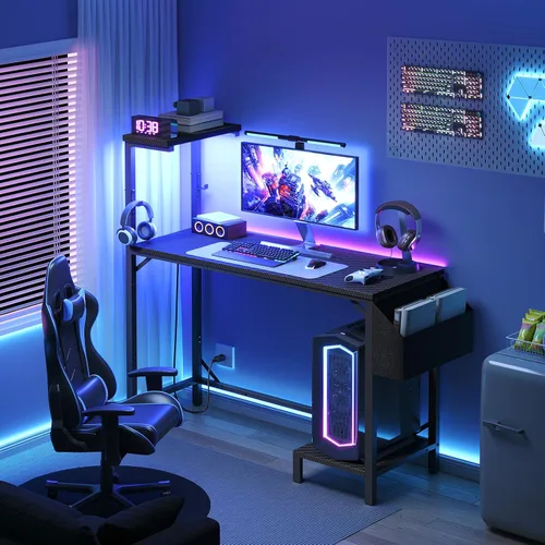 Vista 2 de MAHANCRIS Escritorio para videojuegos, escritorio de computadora con estación de carga y luz LED, escritorio pequeño para PC con bolsa