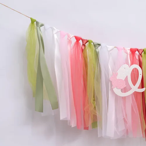 Vista 6 de Cartel de conejito para silla alta de primer cumpleaños – Cartel con texto en inglés «Some Bunny Is One» para silla alta, decoración de primer