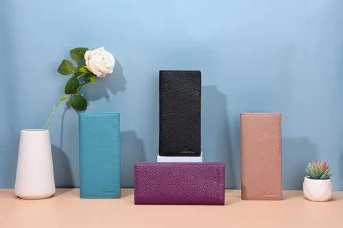 Vista 6 de Lavemi Carteras de cuero ultrafinas con bloqueo RFID para tarjetas de crédito plegables para mujeres