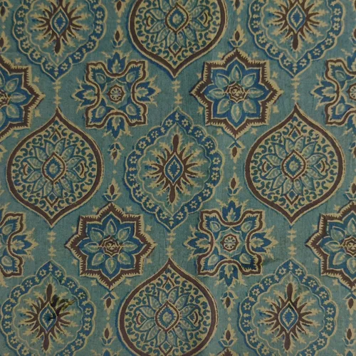 Vista 12 de AVKA Studio Tela de impresión en bloque a mano por yarda - PRECORTADA 1 yarda 42 pulgadas de ancho - Material 100% algodón - Patrón floral azul
