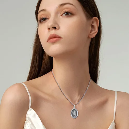 Vista 6 de KINGWHYTE Collar de San MiguelSan Cristóbal de plata de ley S925 con diseño de arángulo, San Miguel Protect EE. UU., joyería para regalo