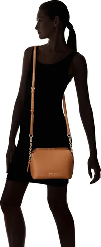 Vista 8 de Calvin Klein Hailey Micro Pebble - Cadena cruzada con triple compartimento