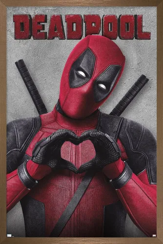 Vista 15 de Marvel Deadpool Legacy - Póster de pared de corazón, 22.4 pulgadas de largo x 14.7 pulgadas de ancho, versión enmarcada de madera de granero