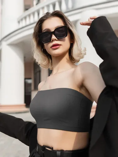 Vista 4 de Bencailor Paquete de 6 brasieres sin tirantes para mujer, brasier bandeau acolchado sin costuras con soporte sin alambre, bralette antideslizante