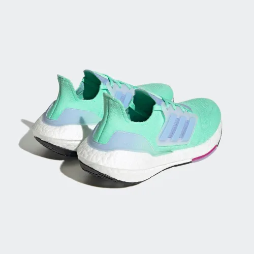 Vista 14 de adidas Tenis de correr Ultraboost 22 para mujer