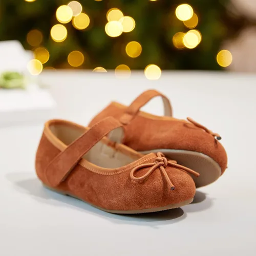Vista 2 de Otter MOMO Zapatos planos de bailarina para niña con lazo decorativo ideales para llevar con vestido y combinan bien con flores para escuela fiestas
