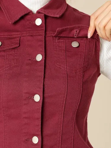 Vista 5 de Allegra K Chaleco de mezclilla lavado con botones para mujer, con bolsillos con solapa en el pecho