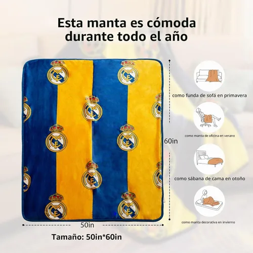 Vista 2 de Real Madrid Manta con forro de sherpa Silk Touch 50x60 Officially Real Madrid blanket with authentic club crest. Dual‑layer silky fleece