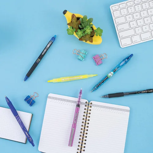Vista 8 de Bolígrafos Pilot G2 Premium de Gel, punta extra fina de 0.5 mm, bolígrafos de gel negros, paquete de 5 - Ideal para la escuela, escritura en diarios