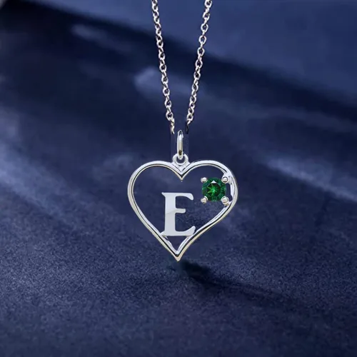 Vista 5 de Colgante de Plata de Ley Corazón y Letra E