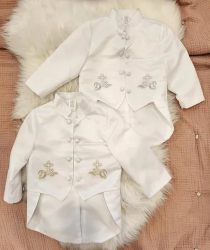 Vista 4 de iGilrDress - Cola de cuello mandarín blanco para bautizo y bautizo, 5 piezas, esmoquin con bordado cruzado