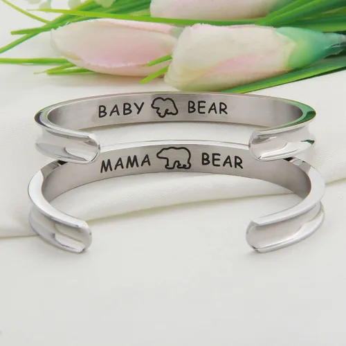 Vista 2 de WUSUANED - Juego de pulsera para madre e hija con diseño de oso y corbata de bebé