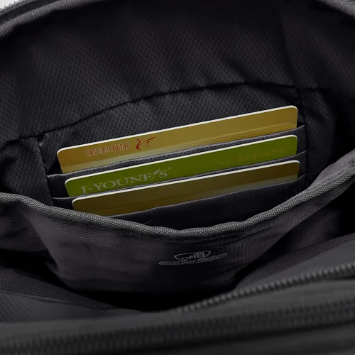 Vista 5 de Travelon Bolsa de viaje activa antirrobo, Carbón vegetal