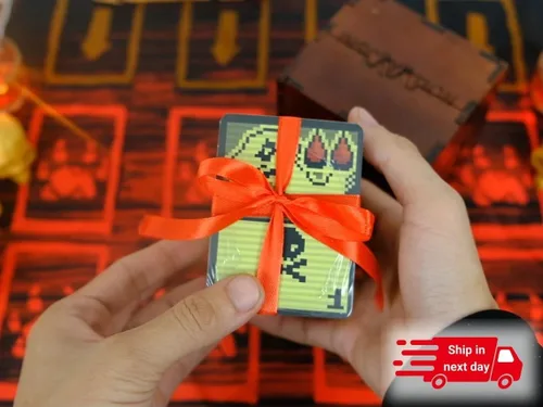 Vista 7 de Juego de cartas de inscryption con 255 cartas laminadas Totalmente elegible para juego de 2 jugadores
